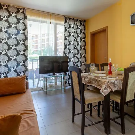 1st Floor 1bdr W Kitchen Poolview Ii 아파트 *